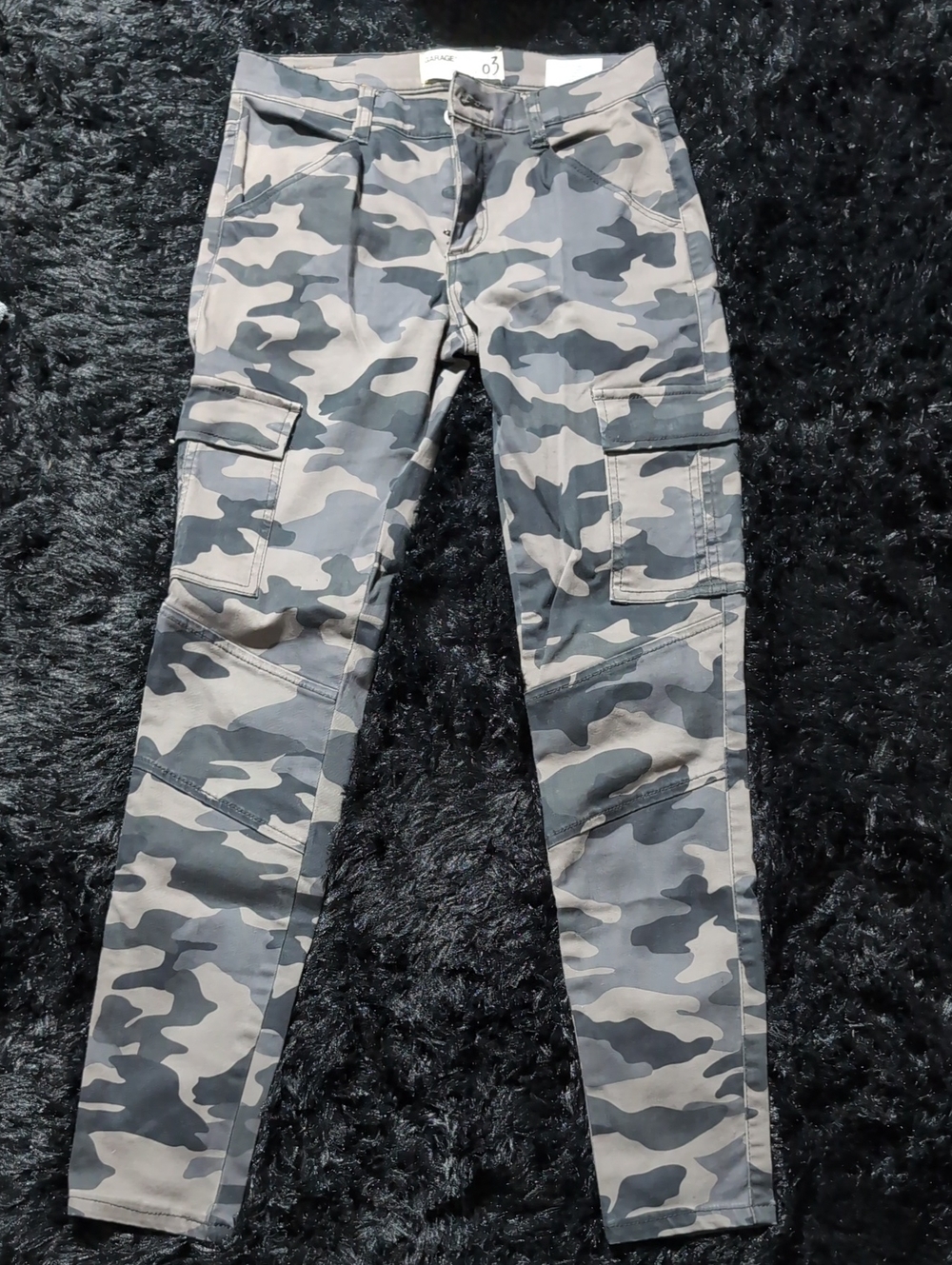 Women's Garage Size 3 Skinny Cargos